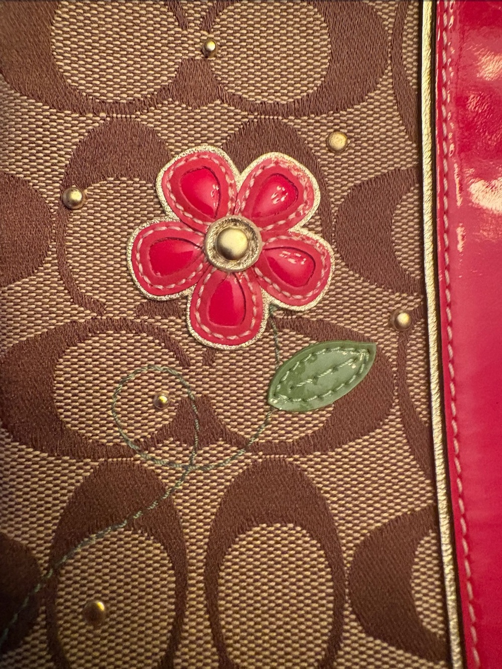 Coach Signature Beige Red Canvas Floral Accent Cross-body Bag 41177 - Picture 3 of 12